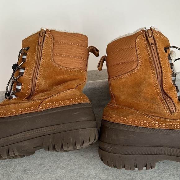 LAND’S END Kids Boots,Size 4M - Picture 2 of 6